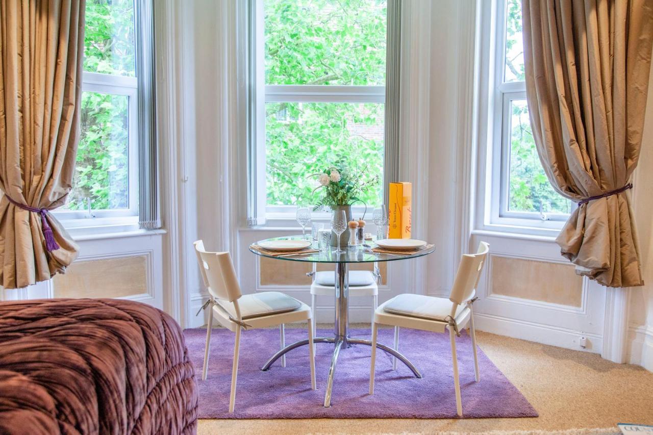 Treetop Suite By Grandeur Property Bournemouth Bagian luar foto