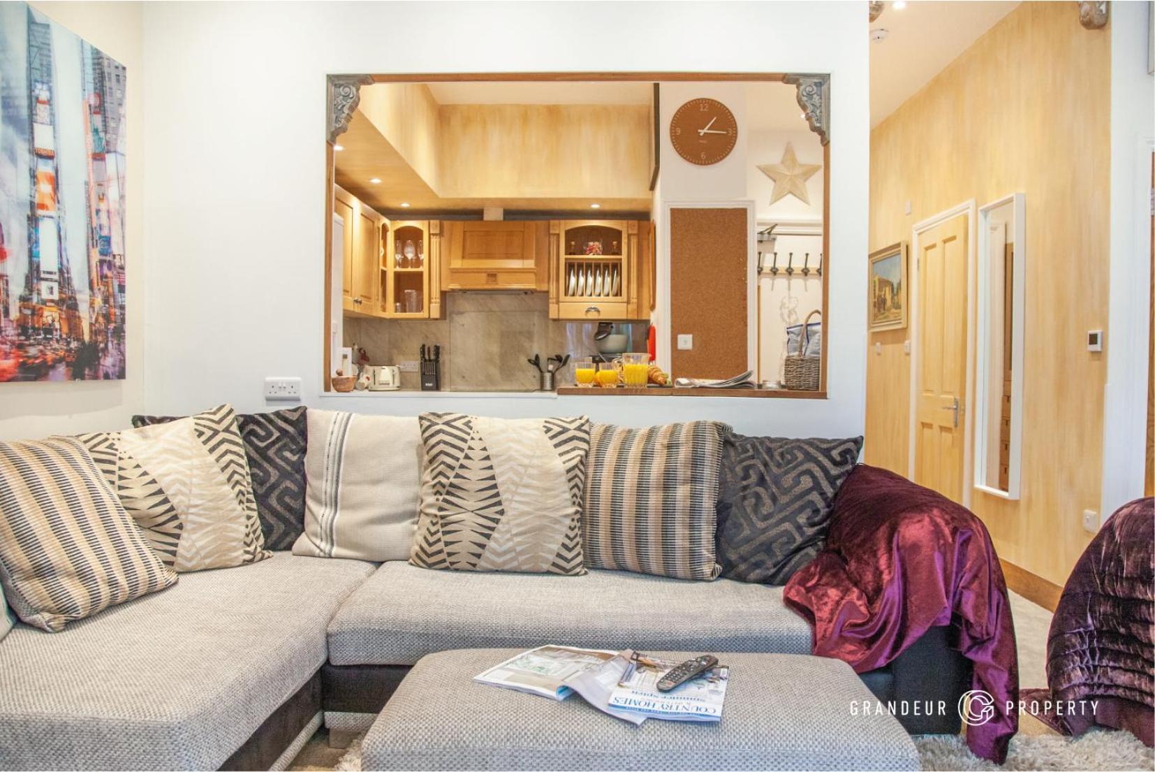 Treetop Suite By Grandeur Property Bournemouth Bagian luar foto